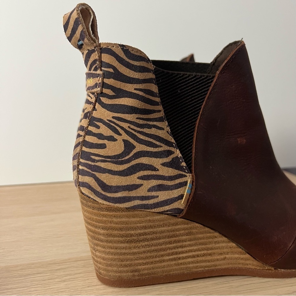 TOMS Brown Wedge Ankle Boots with Animal Print - Picture 5 of 13